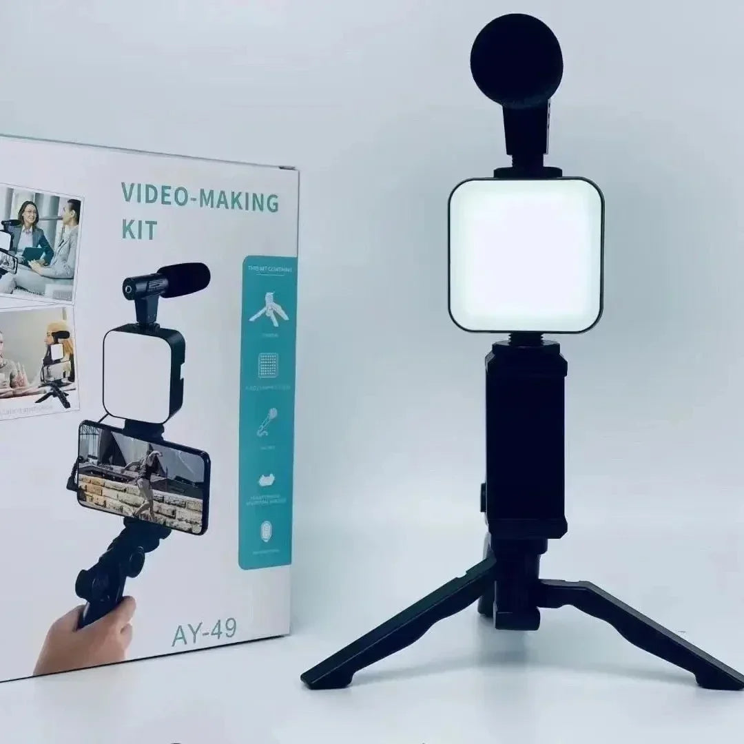 Vlogging Kit With Tripod Phone Holder Mini Microphone LED